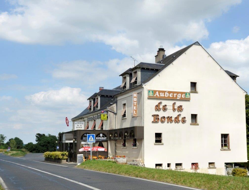 Hotel Auberge De La Bonde Logis Langeais Exterior photo